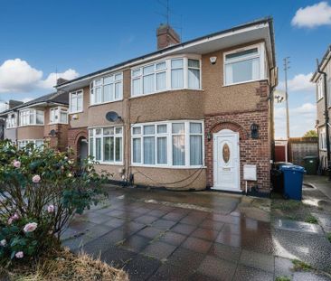 3 bedroom semi-detached house to rent - Photo 1