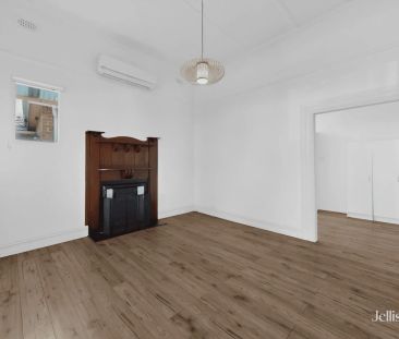 Charming Victorian-Inspired Cottage in Prime Mitcham Location - Photo 4