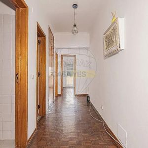 Apartment T3 in Almada, Cova da Piedade, Pragal e Cacilhas, Almada - Photo 2