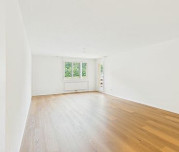 neu sanierte 4.5 Zimmer-Wohnung mit Balkon - Photo 5
