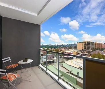 Modern North facing 2 bed apartment - Photo 4