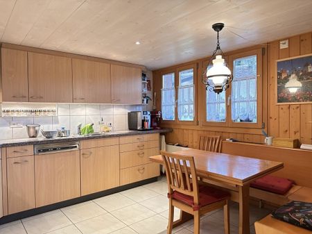 Residential house with seating area, garden, garage and workshop - Foto 4