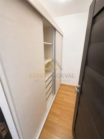 APARTAMENT DE INCHIRIAT – 3 CAMERE CENTRUL VECHI – STRADA CARPATI - Fotografie 5