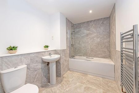 2 bedroom apartment to rent - Photo 4