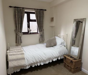 3 bedroom detached house to rent - Photo 3