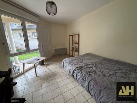 BREST - STUDIO - A DEUX PAS DES FACULTES - Photo 3