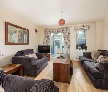 Stone Close, Corsham, SN13 - Photo 6