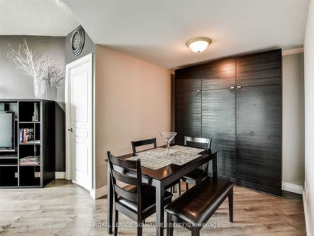 For Lease - 220 Burnhamthorpe Road Unit# 1002, Mississauga, Ontario - Photo 4