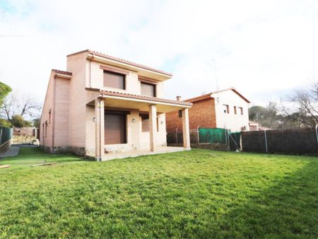 Piso de alquiler en Calle Calle Francisco de Quevedo, 9, Colmenarejo - Photo 4