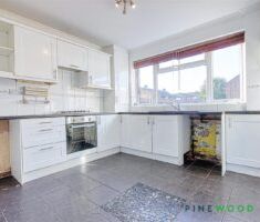 2 BEDROOM House - Semi-Detached - Photo 1