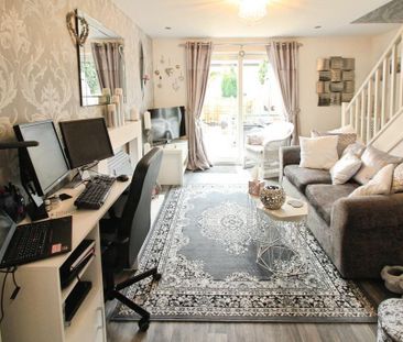 2 bedroom terraced house to rent - Photo 1