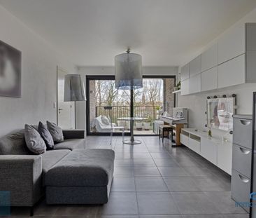 🏡 Instapklaar & Gemeubeld 1-Slaapkamerappartement met Terras in Has... - Photo 3