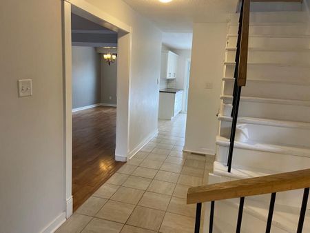 For Lease - 146 Fanshawe Drive, Brampton, Ontario - Photo 3