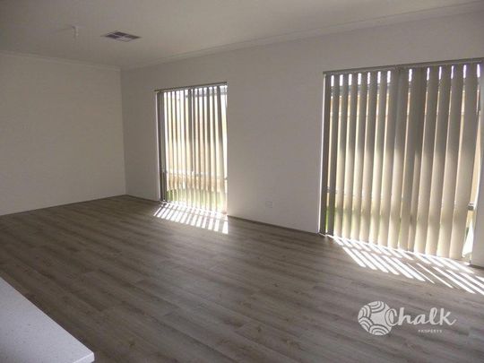 BEAUTIFUL MODERN PROPERTY ! - Photo 1