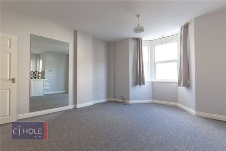 Severn Road, - Photo 4