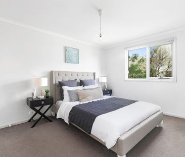 You'll love the eats, treats, and beats close by - Photo 1