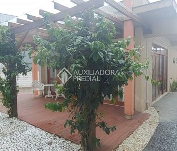 Apartamento com 2 quartos e 70m² para alugar em Córrego Grande, Flo... - Foto 1