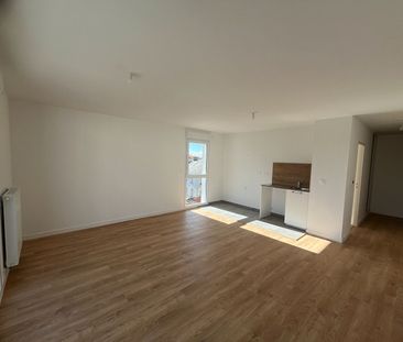 Location appartement 3 pièces, 64.95m², Challans - Photo 1