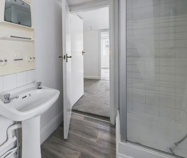 1 bedroom flat to rent - Photo 6