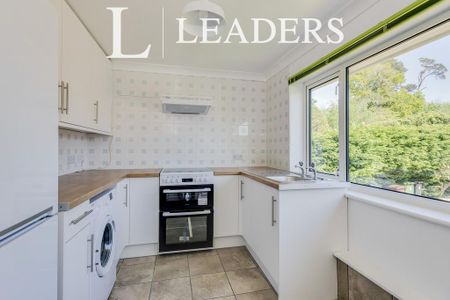 1 bedroom flat to rent - Photo 5