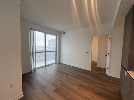 For Lease - 8 Interchange Way Unit# 4002, Vaughan, Ontario - Photo 3