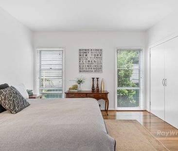 Stunning 3-Bedroom Home in Moruya - Photo 3