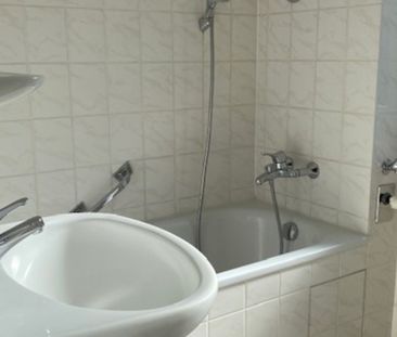 Mietwohnung in Erlangen - Helle Freude! Schöne Wohnung mit Einbaukü... - Foto 3