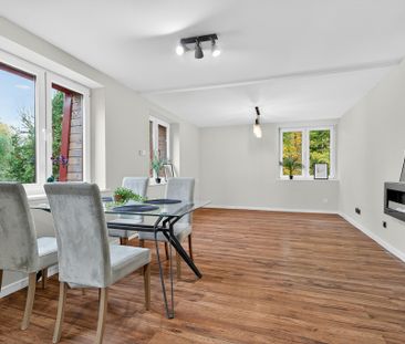 Mieszkanie 2-pok. w dworku! Zielona okolica - Zdjęcie 2