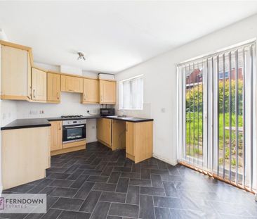 2 bedroom terraced house to rent - Photo 4