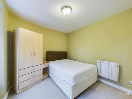1 bedroom flat to rent - Photo 5