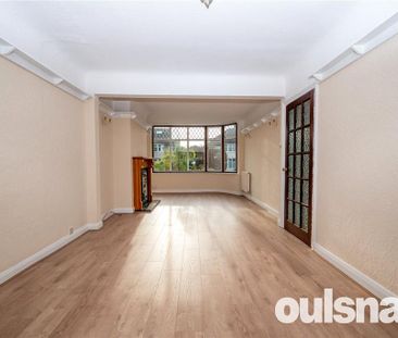 3 bedroom semi-detached house to rent - Photo 6