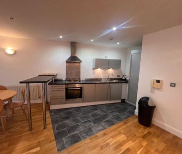 1 bedroom flat to rent - Photo 2