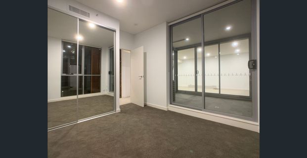 Stunning Massive Two-Bedroom Apartment - Photo 1