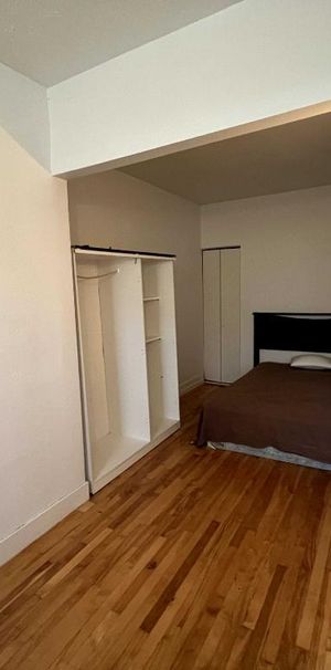 Grand 3 ½ situé au 2ème étage d’un plex dans le quartier prisé de Verdun, à Montréal - Photo 1