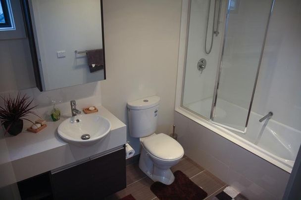 4/23 De Carle Street, Coburg VIC 3058 - Photo 1