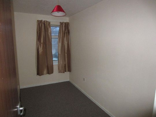 Eyrescroft, Bretton, Peterborough - Photo 1