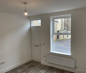 2 bed end of terrace house to rent in Grange Street, Burnley, BB11 - Photo 6