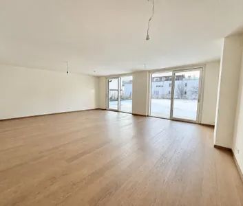 EINZIGARTIGE MIETWOHNUNG in Döbling: 4-Zimmer, ca. 270 m² private Grünfläche & ca. 60 m² Sonnenterrasse - Photo 2