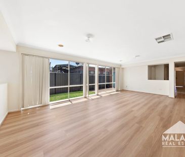 Family Home - Photo 2