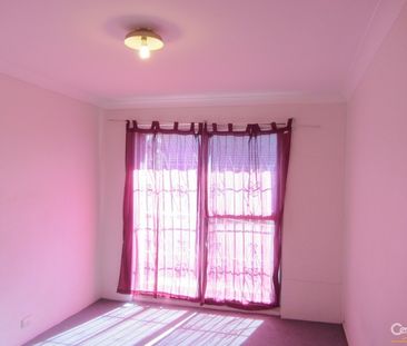 Location, Spacious Town House - Photo 3