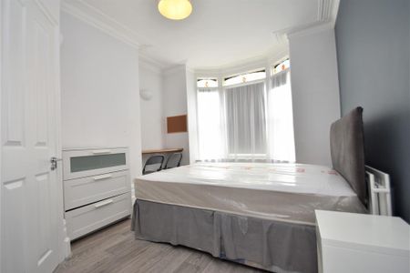 7 bedroom terraced house to rent - Photo 5