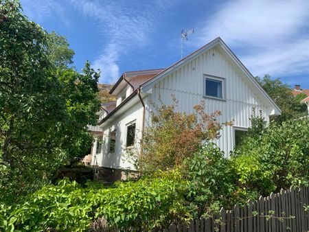 Bergavägen, Lysekil - Photo 2