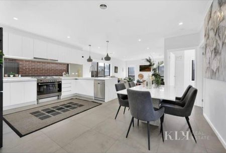 Craigieburn - Photo 4