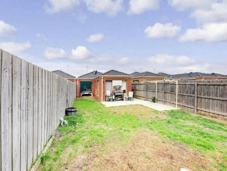 Modern Comfort and Convenience in a Perfect Location! - Photo 5