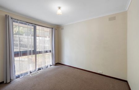 86 Rolling Hills Road, Chirnside Park - Photo 3
