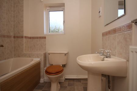 Landlords Letting Company - Photo 2