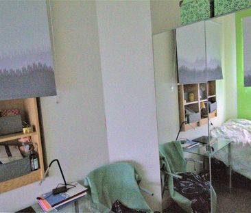 2B Porterbrook Apartments, Broomhall – BILLS INCLUDED! - Photo 3