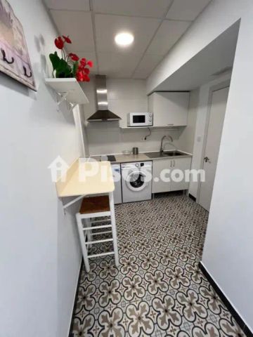 Piso en alquiler en Centro - Photo 5