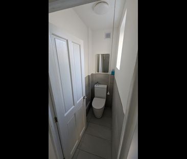 3 Bed Semi-Detached House, Stonesby Avenue, LE2 - Photo 3