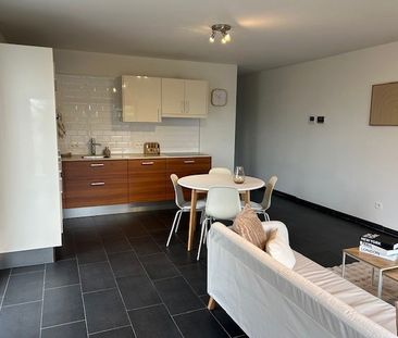 Gelijkvloers appartement met terras - Photo 2